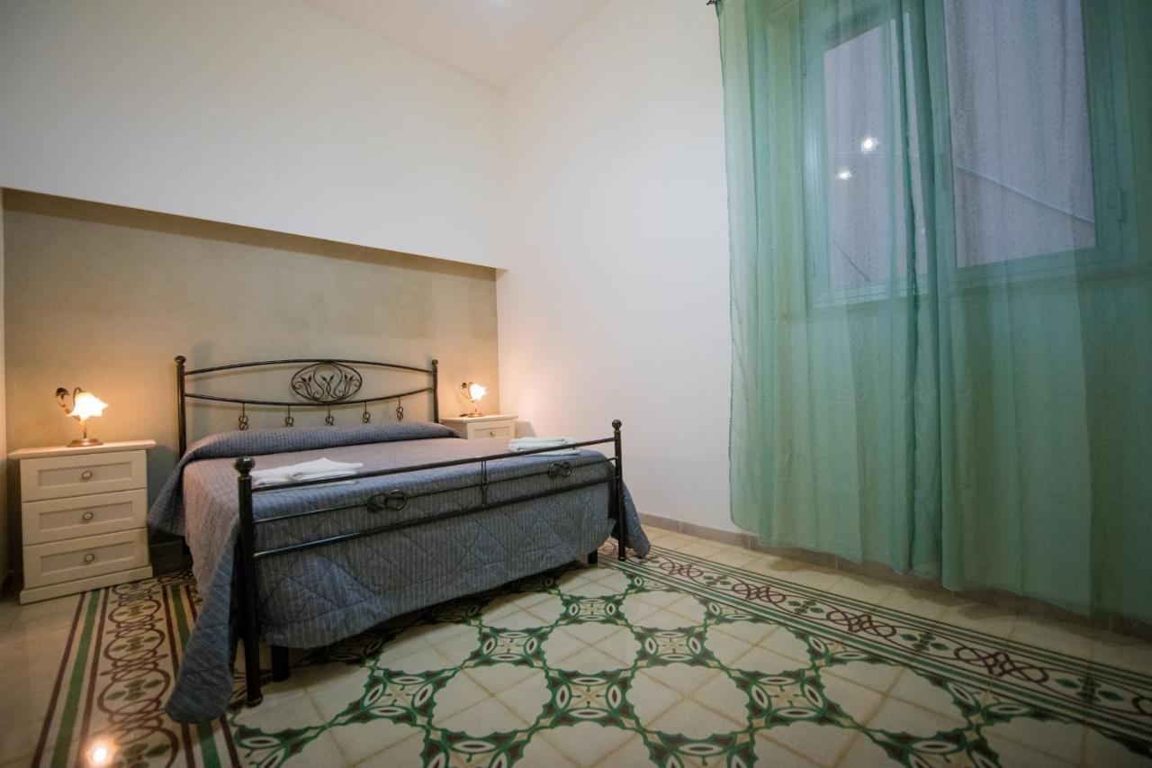 Staiti Apartments Trapani Buitenkant foto